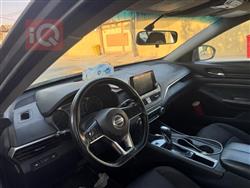 نيسان ألتيما